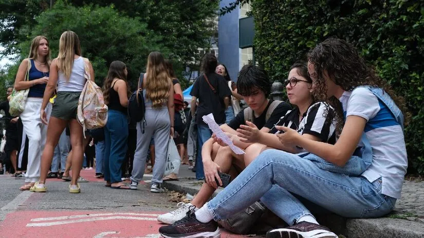 Enem 2026: período para pedir isenção da taxa começa hoje 13/04.