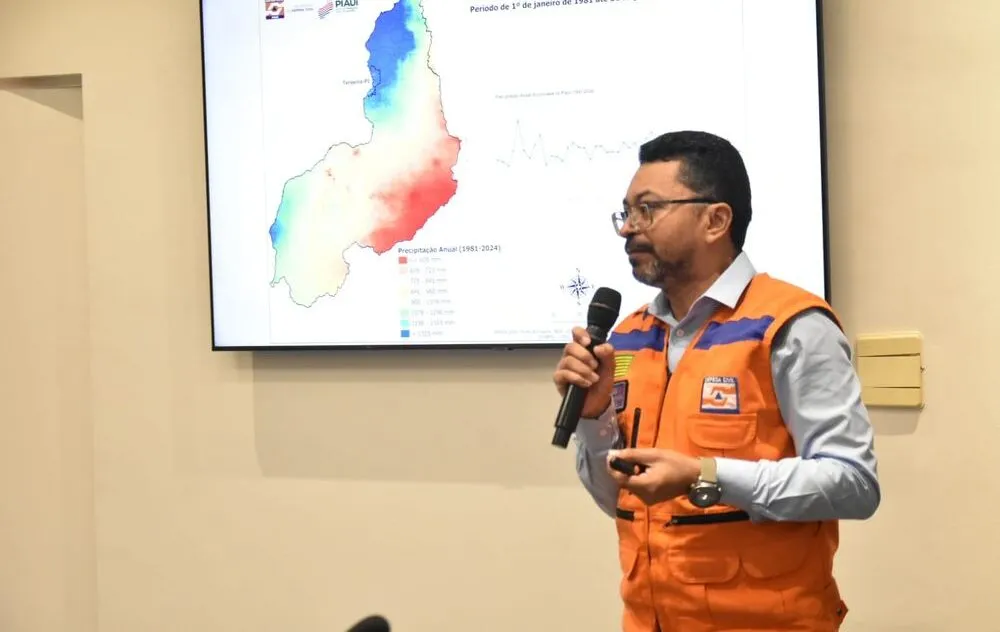Boletim aponta alerta no nível do rio Longá, em Esperantina, e Defesa Civil monitora situação.