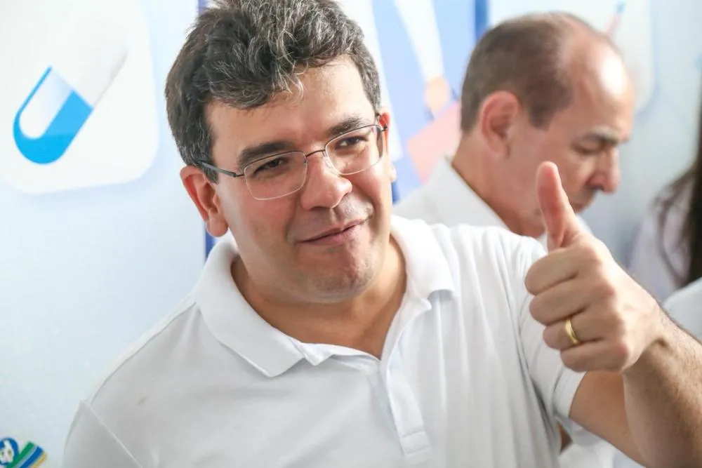 Governador Rafael Fonteles anuncia curso presencial do Piauí Instituto de Tecnologia (PIT) em Batalha e amplia formação de jovens no interior.