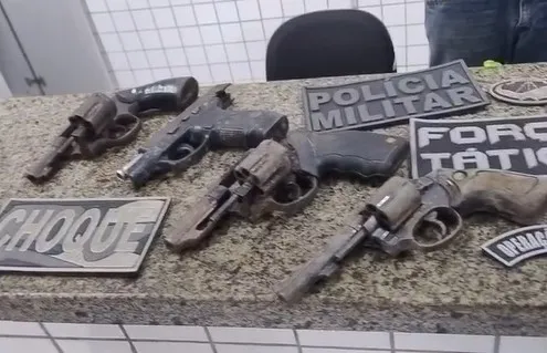 Após perseguição policial, suspeitos de matar mulher em Luís Correia são capturados. 