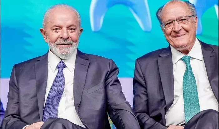 O presidente Lula e o seu vice Alckmin reagiram ao relatório dos EUA com críticas ao Pix.