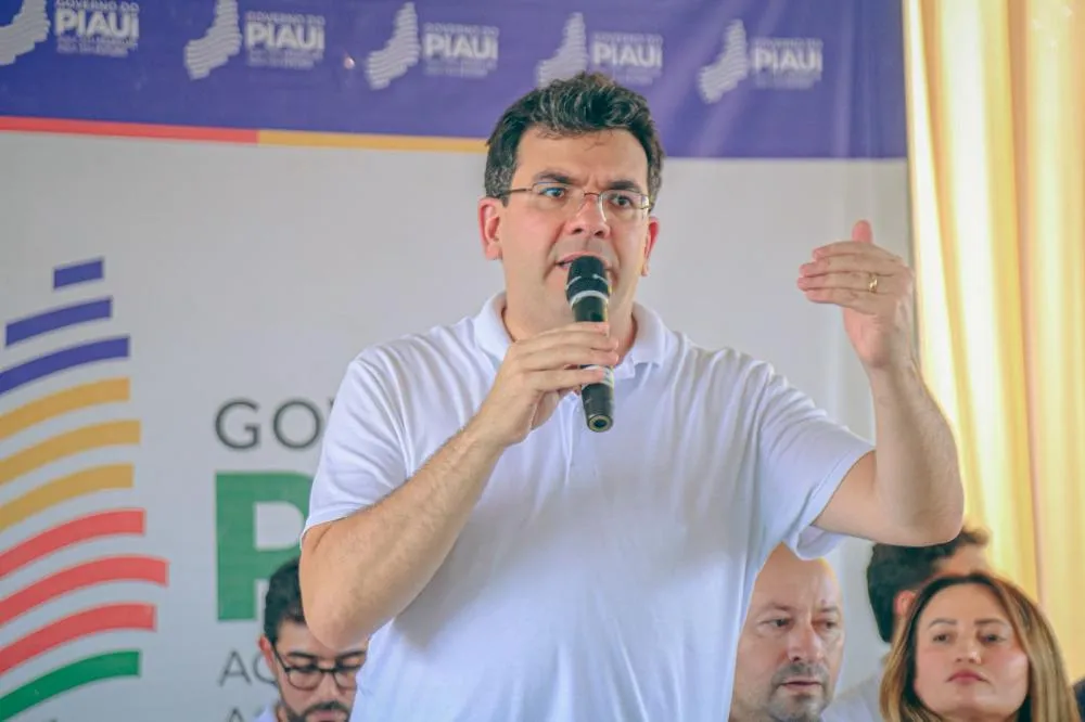 Governo do Piauí entrega mais de mil registros de imóveis e certifica obras do OPA na zona sul de Teresina na segunda (4)