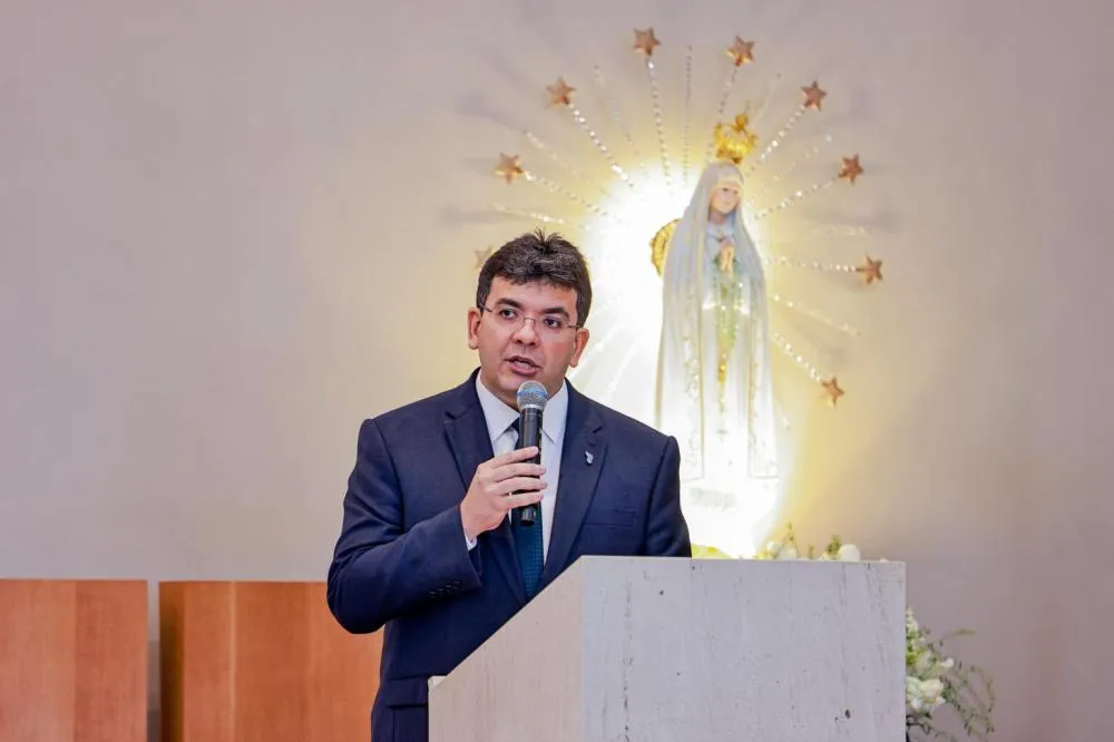 Governador Rafael Fonteles comemora aniversário nesta quarta (6) com missa e arrecadação para instituições de acolhimento de idosos.