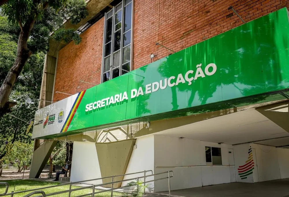 Seduc lança edital para seleção de coordenadores e formadores do Programa de Alfabetização na Idade Certa.