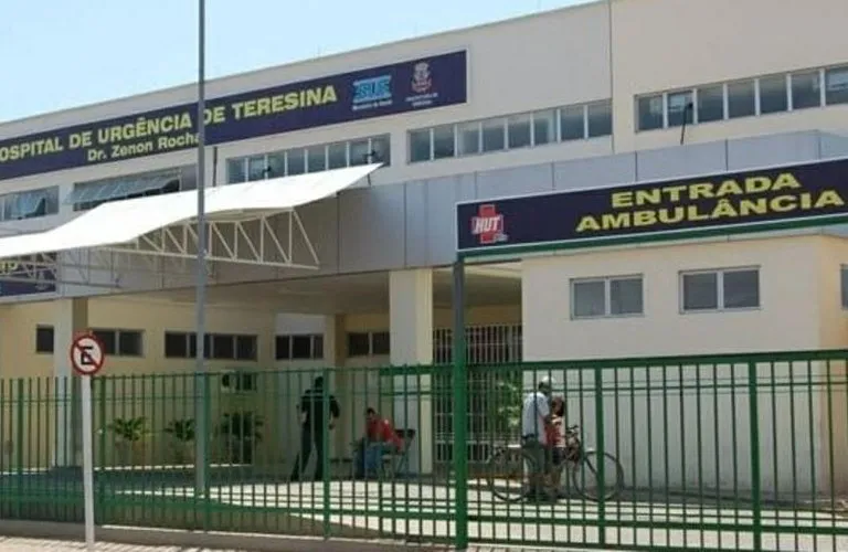 Projeto Vida no Trânsito realiza blitz educativa em frente ao HUT nesta sexta-feira (8).