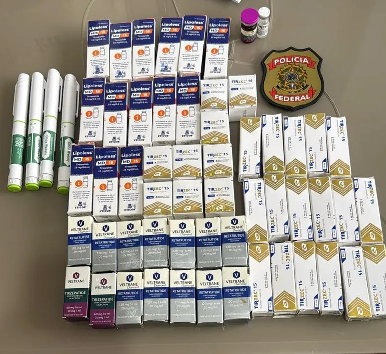 PF desarticula contrabando de medicamentos emagrecedores em Teresina/PI.