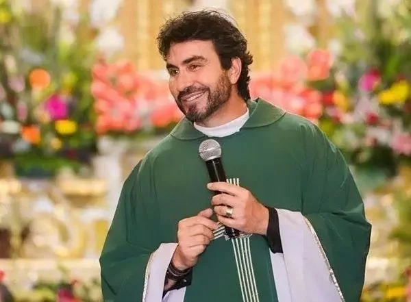 Governador Rafael Fonteles confirma Padre Fábio de Melo e outros nomes da música católica no evento Piauí em Cristo.