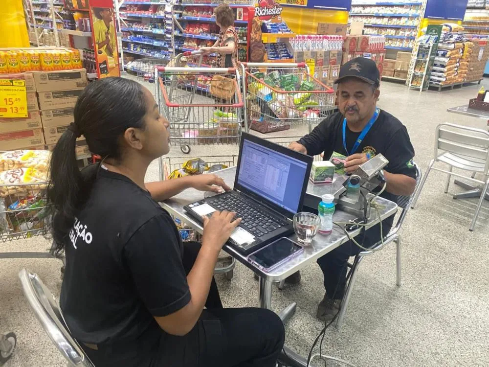 Imepi intensifica fiscalização em fábricas e supermercados no interior do Piauí.