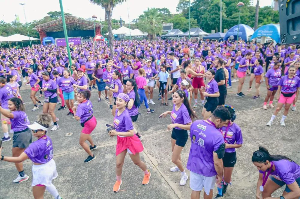 Mais de 4 mil pessoas participaram da 6ª Corrida de Enfrentamento ao Feminicídio.