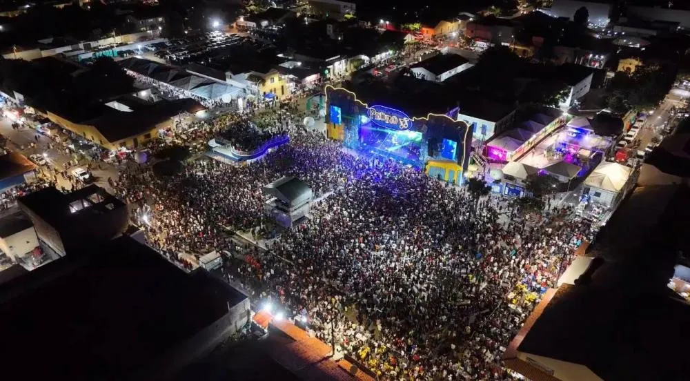 A cidade de Pedro II vive noite histórica na abertura dos 20 anos do Festival de Inverno.